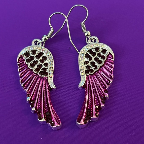 Purple and silver angel wing earrings. 2” drop. NIB. - Picture 1 of 7